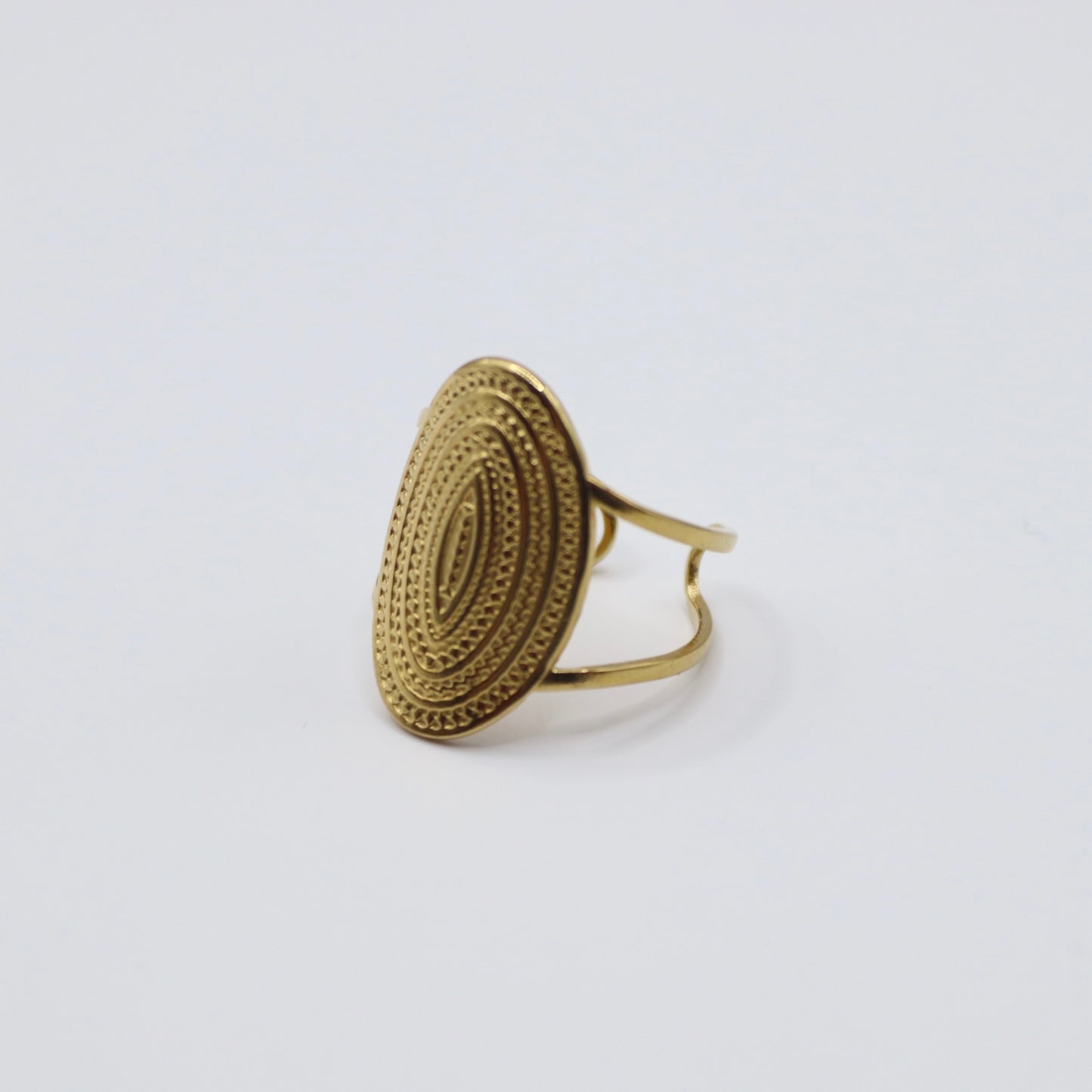 Cleopatra ring